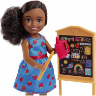 Barbie Chelsea-dockan kan vara en karriärdocka som lärare.