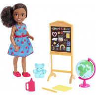 Barbie Chelsea-dockan kan vara en karriärdocka som lärare.