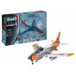 Modell av en plastflygplan f-86d dog sabre i skala 1:48.