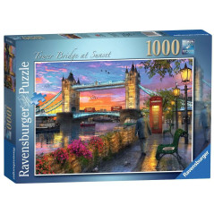 Pussel med 1000 delar solnedgång över Tower Bridge. | HandlaSmidigt.se
