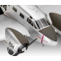 Modell av en plastflygplan Beechcraft Model 18 1:48