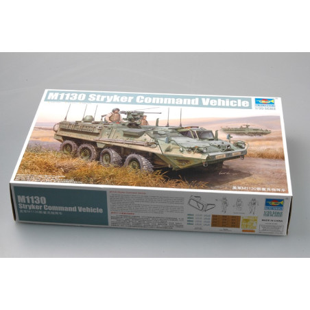 Modell i plast av stryker kommandofordon m1130 135