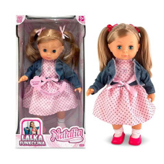 Dockan Natalia talar polska och är 39 cm lång.