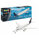 Modell av en plastflygplan Airbus A330-300 Lufthansa 1:144