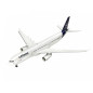 Modell av en plastflygplan Airbus A330-300 Lufthansa 1:144