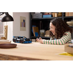 Tekniska klossar 42176 Porsche GT4 E-Performance racerbil