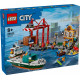 Klocki city 60422 nadmorski port ze statkiem towarowym