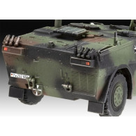 Modell av plastikspahwagen fennek 172