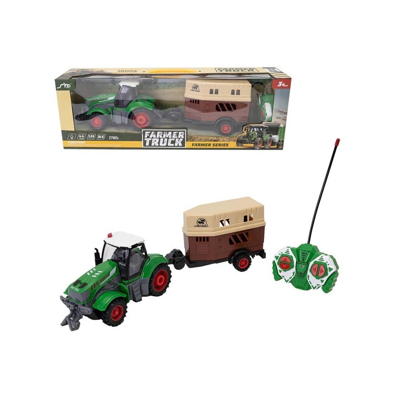 Traktor med hästtransportvagn