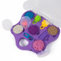Kinetic sand i en resväska