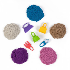 Kinetic sand i en resväska | HandlaSmidigt.se