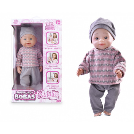 Dockan Natalia, en bebis som kissar, är 43 cm lång.