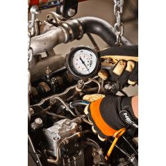 Kompressionsprovare för dieselmotorer, set med 16 stycken.