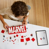 Lego Super Heroes 76313 Marvel-logotyp med minifigurer