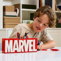 Klocki super heroes 76313 logo marvel z minifigurkami