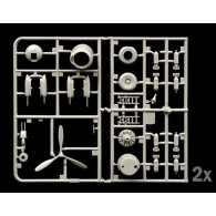 Modell av plast A-26B Invader i skala 1:72