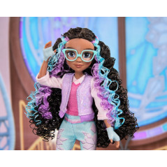 Dockan enhörningsakademin Layla