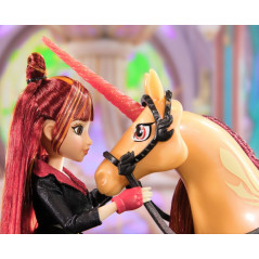 Dockskåp enhörningsakademin Valentina