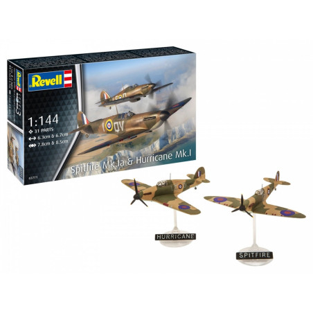 Modell av ett plastflygplan Supermarine Spitfire Mk IIA. Hurricane 1:144.