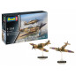 Modell av ett plastflygplan Supermarine Spitfire Mk IIA. Hurricane 1:144.