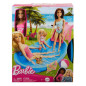Barbiedocka + pool