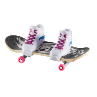 Skateboard skate glacier grind

Translated to Swedish:

Skateboard skate glacier grind