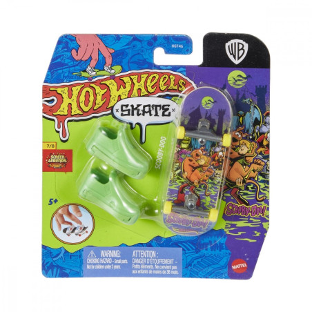 Skateboard skate slip on