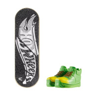 Skateboard trickster