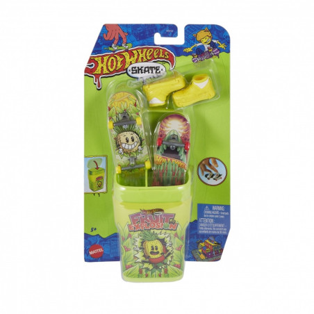 Skateboard set fire spice