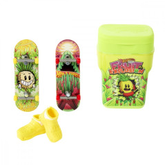 Skateboard set fire spice