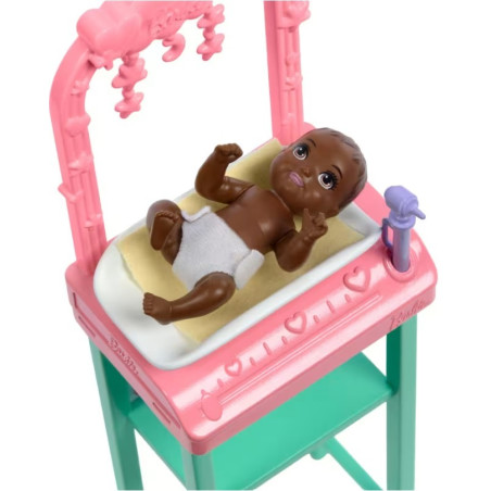 Barbiedocka barnläkare