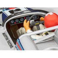 Modell av en plastbil Porsche 917 i skala 1:32.