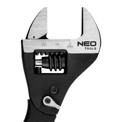 Justeringnyckel med spärr 200 mm