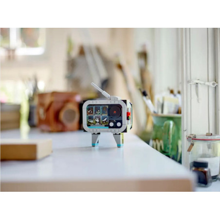 Klosskreatör 31147 retrokamera