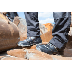 Arbetsskor, läder, storlek 41, CE