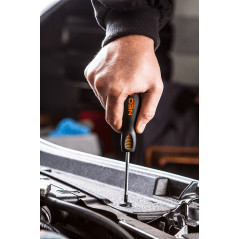 Ett set med skruvmejslar och skruvbits, 58 stycken.