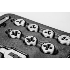 Gängverktyg och gängtappar, set med 31 stycken, insats