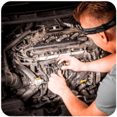 Pannlampa med batteri på 250 lm, zoom, CREE XPE, 3xAAA