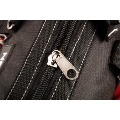 Stol med verktygsväska