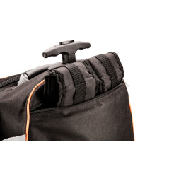 Monster ryggsäck på hjul