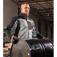 Tröja stickad med förstärkt softshell-tyg, storlek XXL.