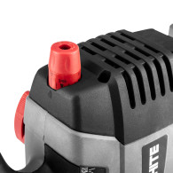 Fräsmaskin med två spindlar 1300W, spännvidd 6-12 mm.
