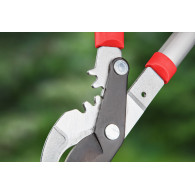 Sekator do gałęzi 690 mm, średnica ciecia 42 mm, uchwyty aluminiowe