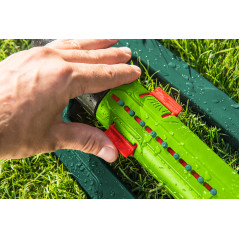 Oscillerande sprinkler, bevattningsyta 15 x 19 m, 18 bevattningsmunstycken, nål för rengöring av munstycken.