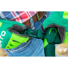 Trädgårdssåg med skyddsfodral