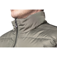 Ärmellose Arbeitsweste beidseitig in Tarnfarben, Größe XL.