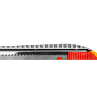 Kniv med 18 mm brytbart blad