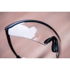 Skyddsglasögon, vita, justerbara öronskydd, motståndsklass F