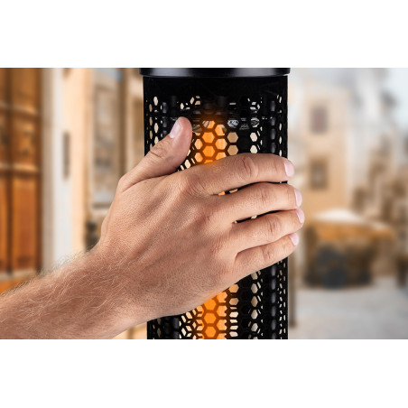 Strålningsvärmare 1000W, IP44, värmeelement av kolbaserad fiberlampa.