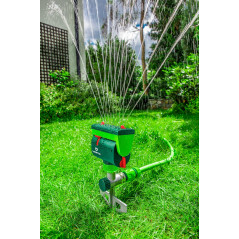 Oscillerande sprinkler med flerriktad räckviddsjustering, bevattningsyta upp till 208 m2.